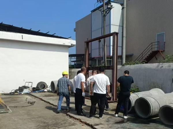 多方聯(lián)動嚴把關蘭江構件試壓測驗順利完成